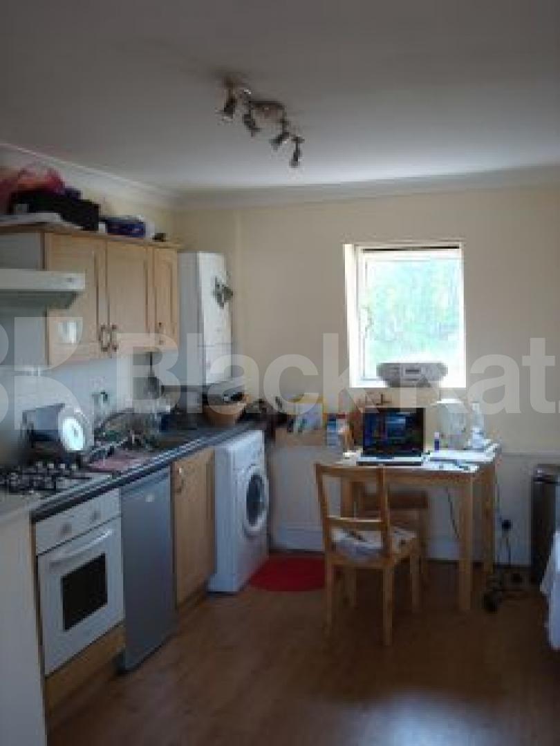 			New Instruciton, 2 Bedroom, 1 bath, 1 reception Flat			 Parkway, CAMDEN / REGENTS PARK W1